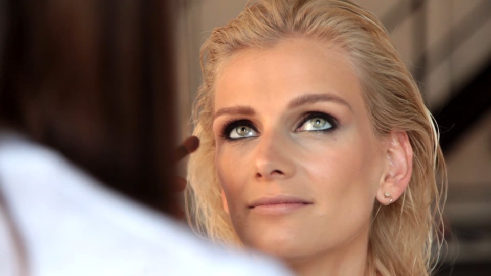 Náhled videa: Bazaar - Lancome - Cosmopolitan - řasenka Hypnose