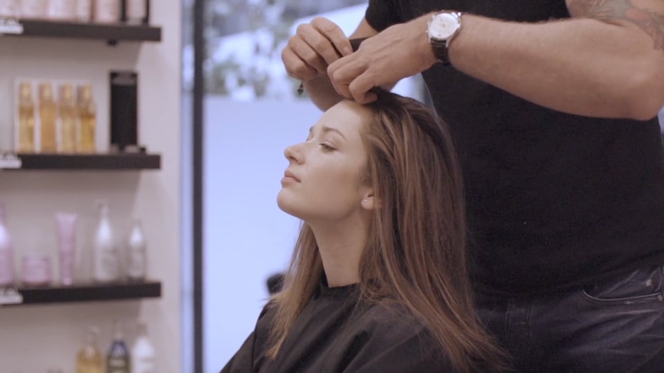 Náhled videa: Bazaar - Cosmopolitan - Loreal - Marika Šopošová & Libor Šula
